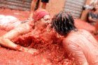 Festivalis „Tomatina“ Ispanijoje Festivalis „Tomatina“ Ispanijoje