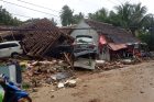 Indonezijai smogė cunamis Indonezijai smogė cunamis
