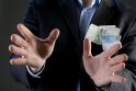 Dėl korupcijos skandalo pasikorė buvęs Graikijos viceministras Dėl korupcijos skandalo pasikorė buvęs Graikijos viceministras